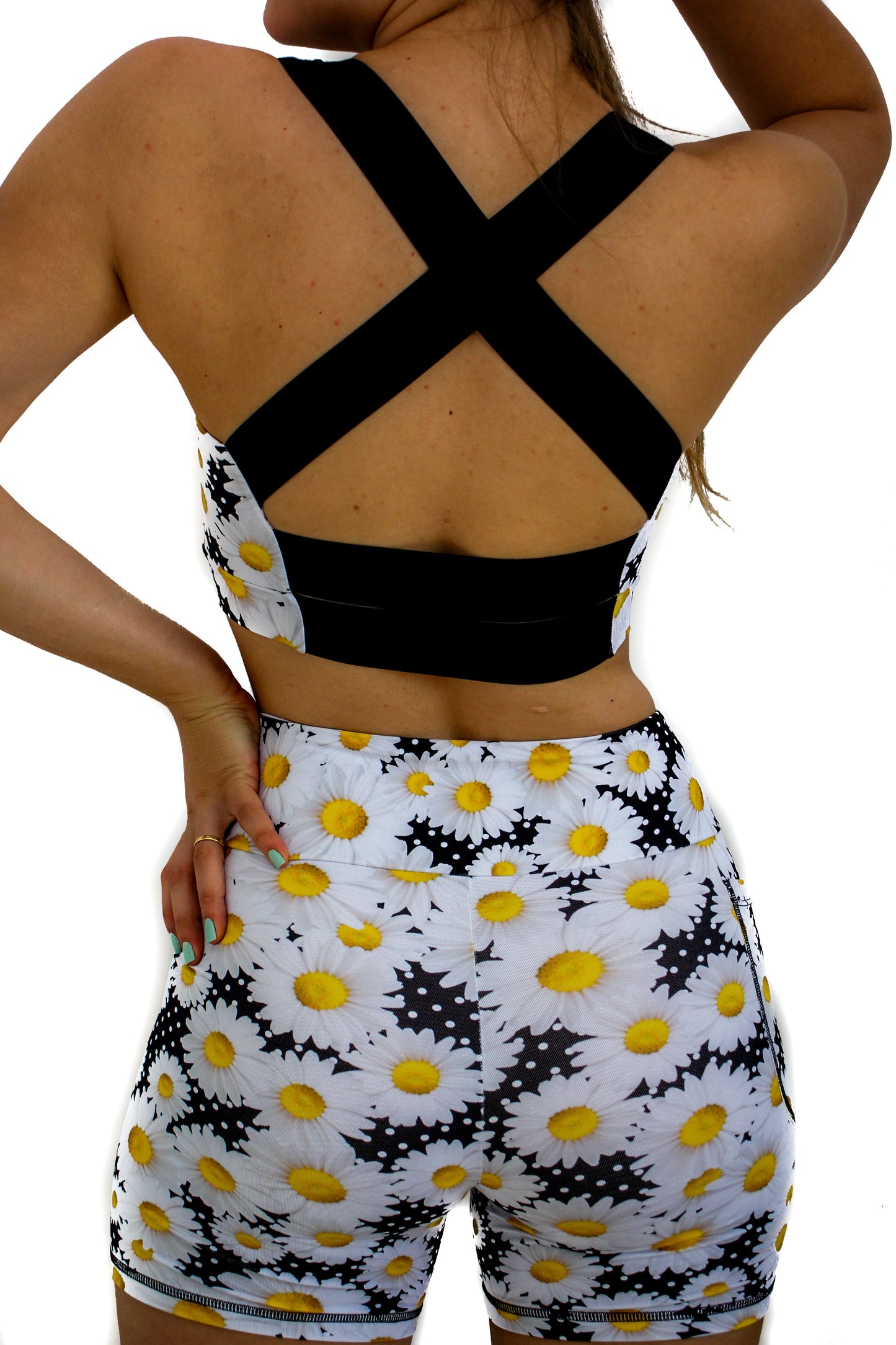 Daisy Sports Bra with elastic on the Back - The Best hold very well