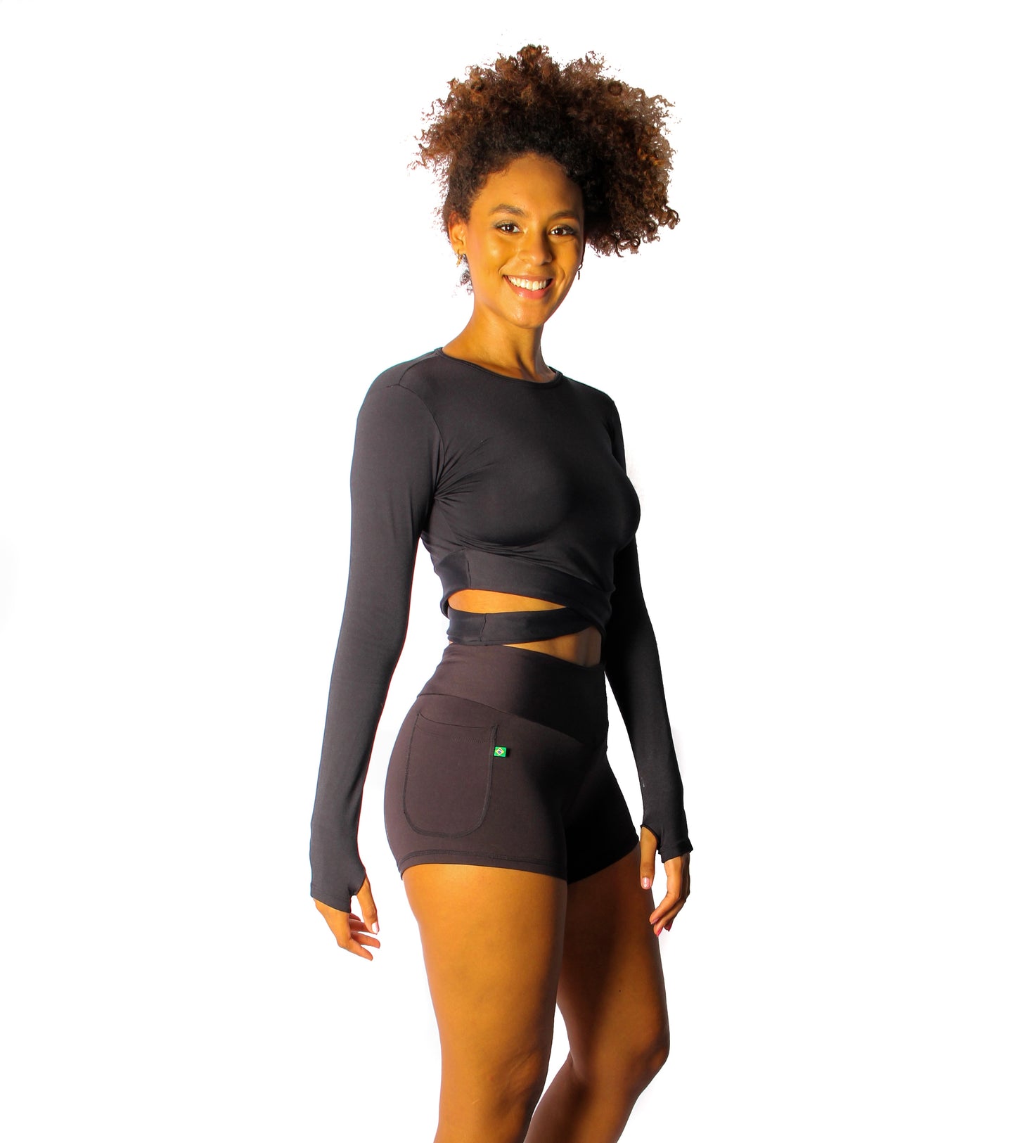 Black Cross Crop long sleeves
