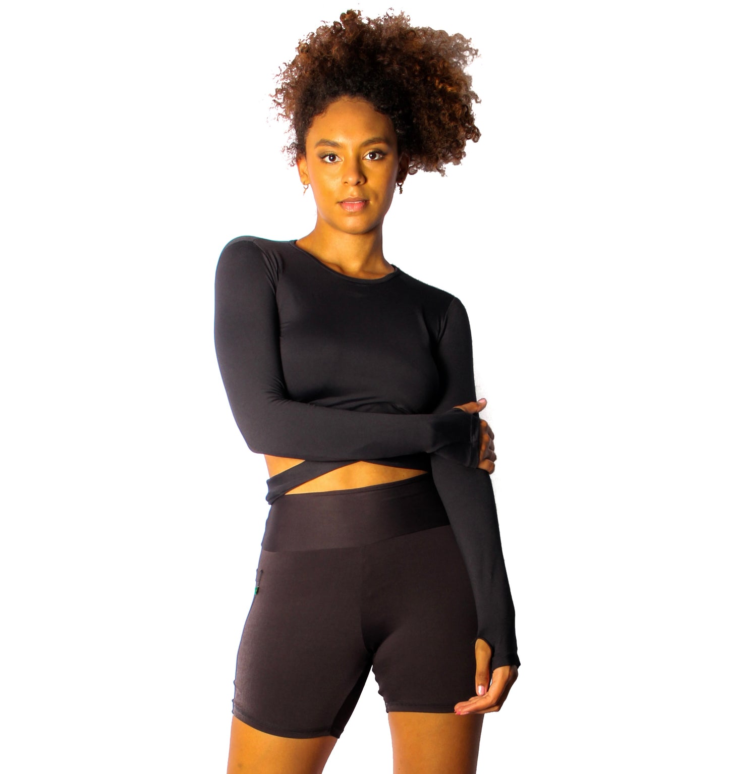 Black Cross Crop long sleeves