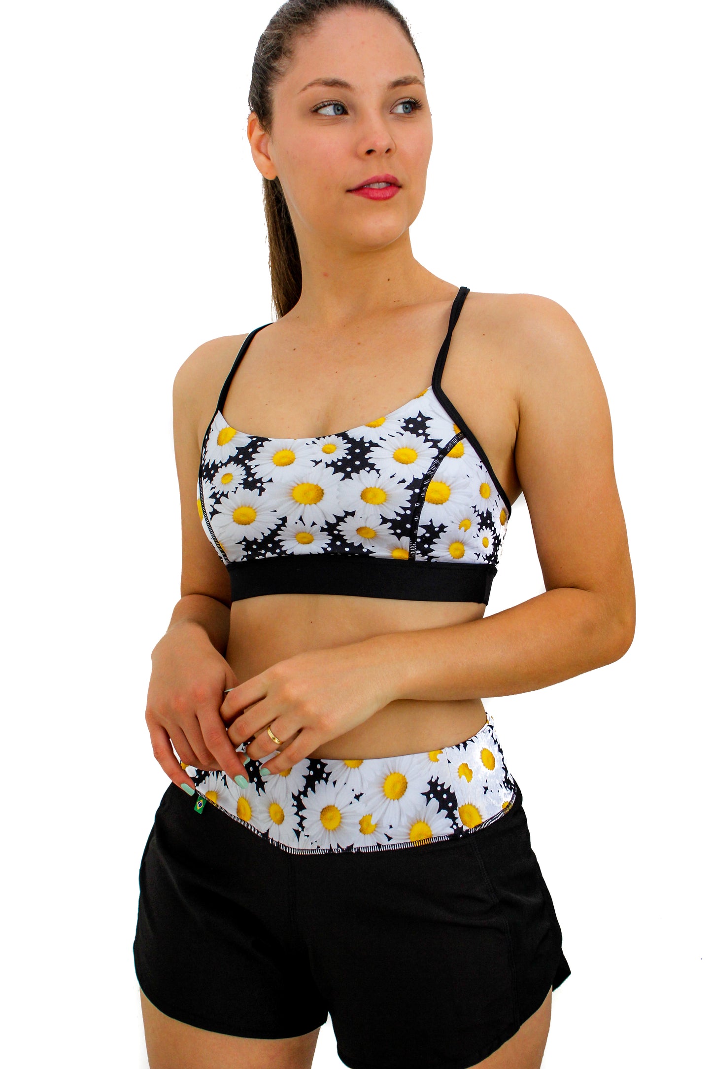 Daisy Sports Bra Classic style - holds very well