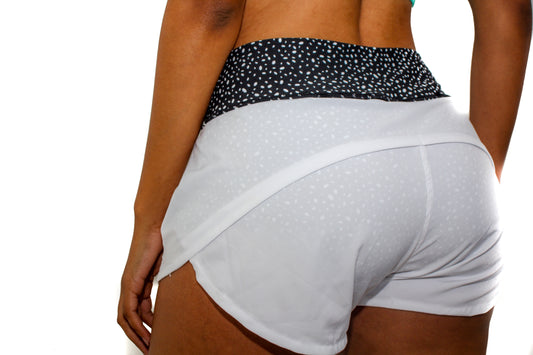 Running Short - Black and white dots on the waist and under wear with pocket